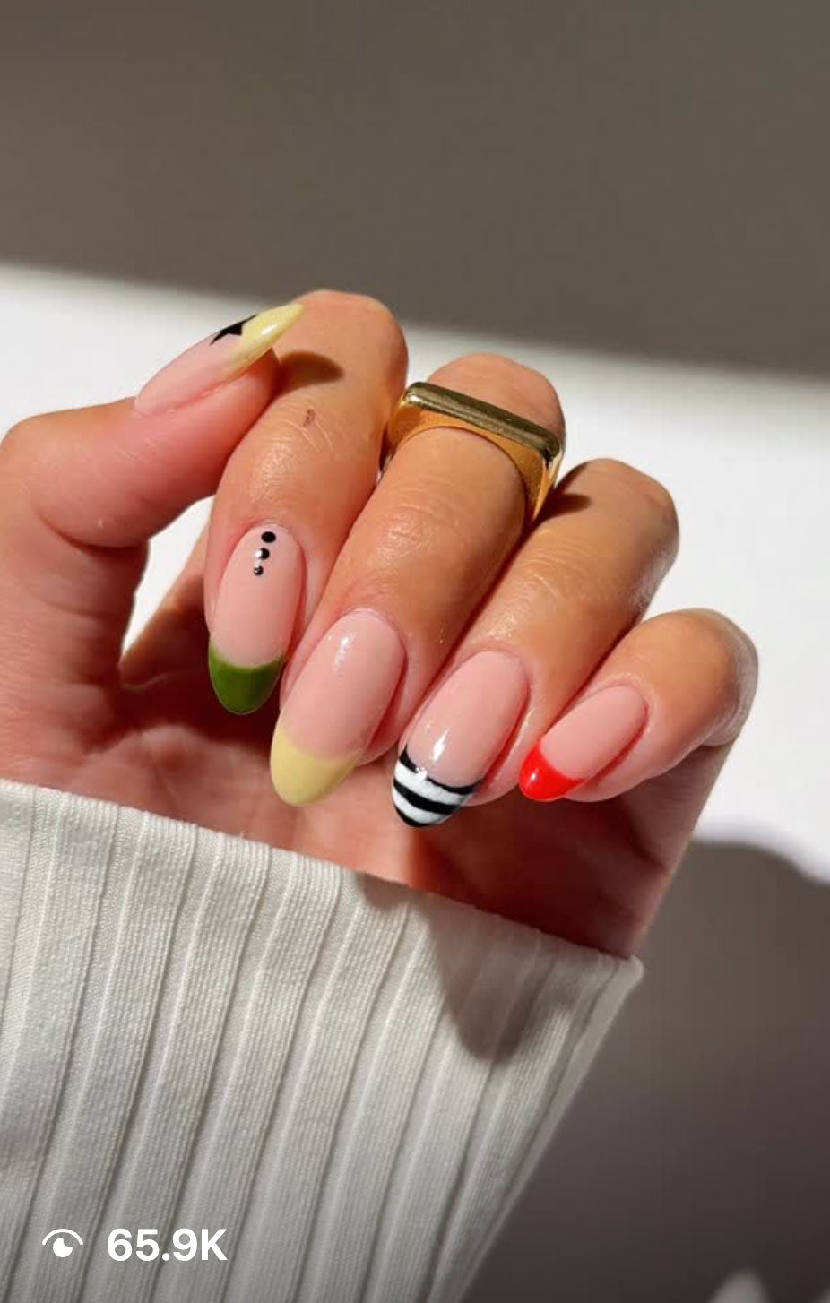 Fargerike french tips